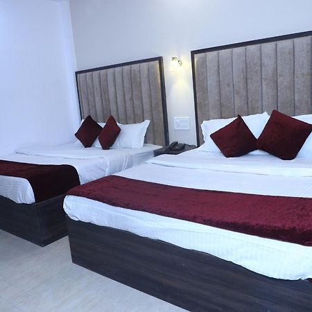 The Divine Oak Hotel Katra  Exterior foto