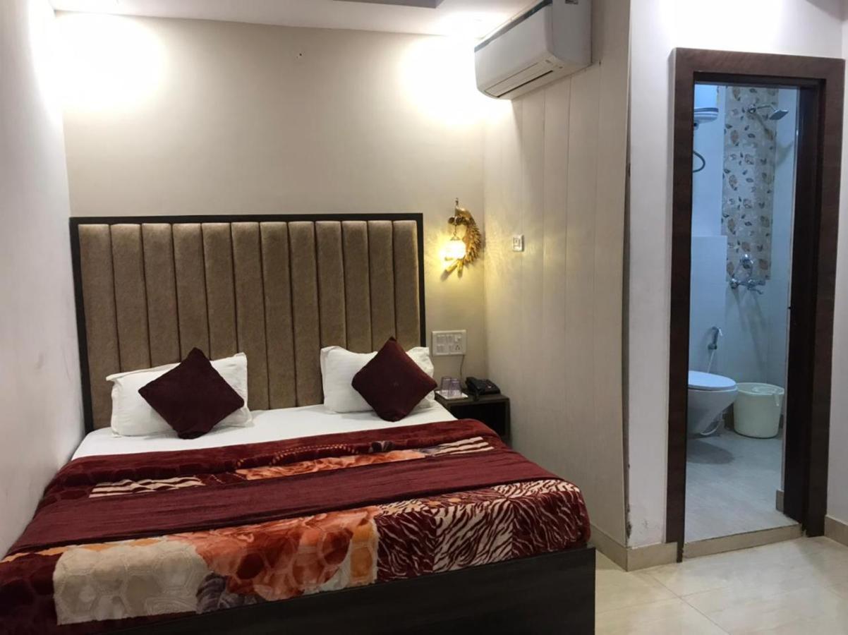 The Divine Oak Hotel Katra  Exterior foto