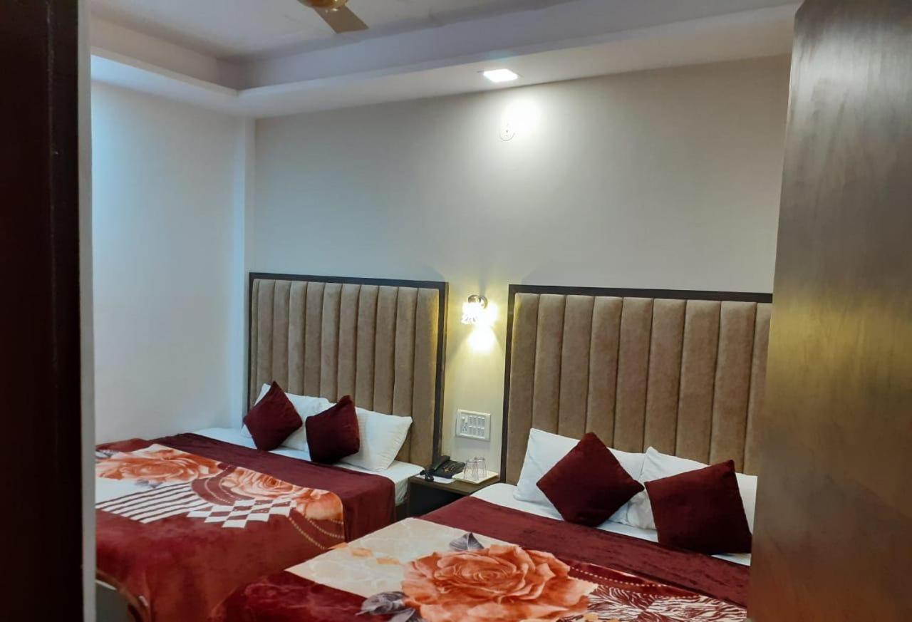 The Divine Oak Hotel Katra  Exterior foto